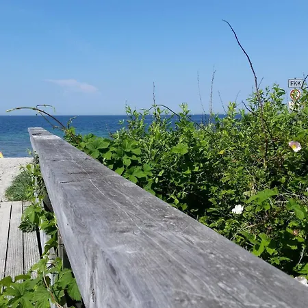 Spacious Holiday In Borgerende-rethwisch With Garden Boergerende-Rethwisch