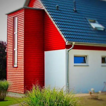 Spacious Holiday In Borgerende-rethwisch With Garden Holiday home