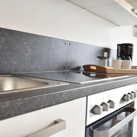 Spacious Holiday In Borgerende-rethwisch With Garden *