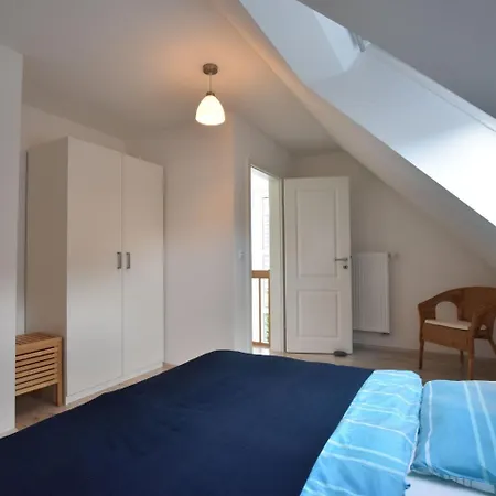 Spacious Holiday In Borgerende-rethwisch With Garden Boergerende-Rethwisch